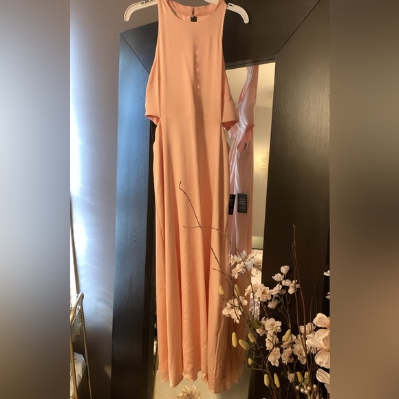 Express Satin Halter Side Cutout Midi Dress - Picture 7 of 12